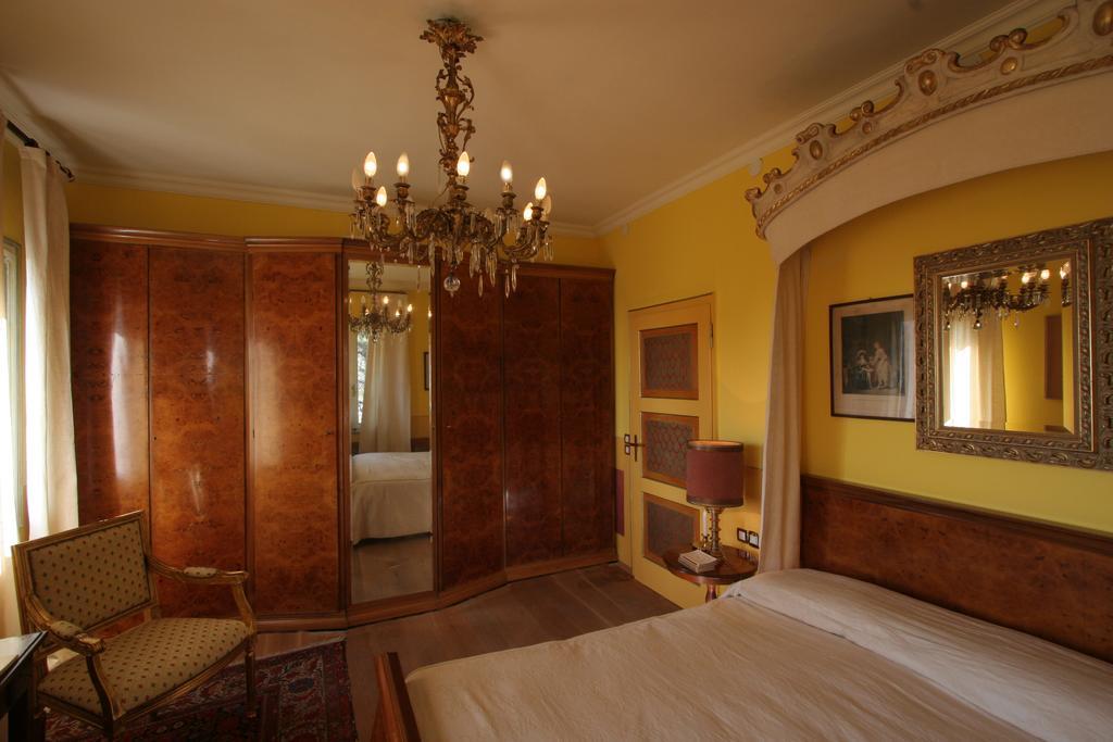 Castrum Di Serravalle Vittorio Veneto Bilik gambar